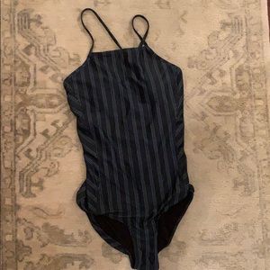 Albion fit The Windward One-Piece Swimsuit - M